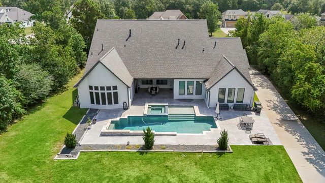 30943 Spring Lake Blvd, Tomball, TX 77375