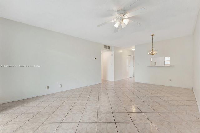 4341 NW 16th St 203, Lauderhill, FL 33313