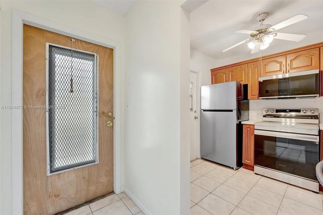 4341 NW 16th St 203, Lauderhill, FL 33313