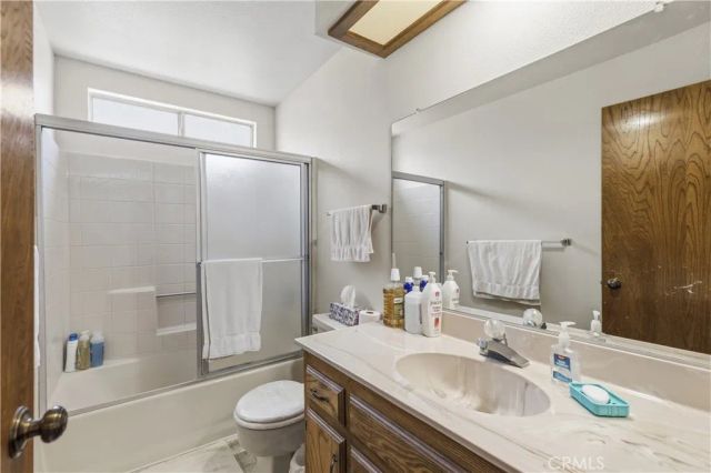 726 Piccadilly Square, Hemet, CA 92544