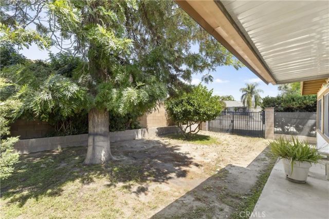 726 Piccadilly Square, Hemet, CA 92544