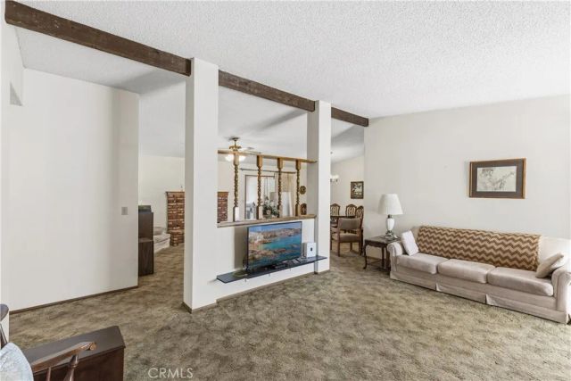 726 Piccadilly Square, Hemet, CA 92544
