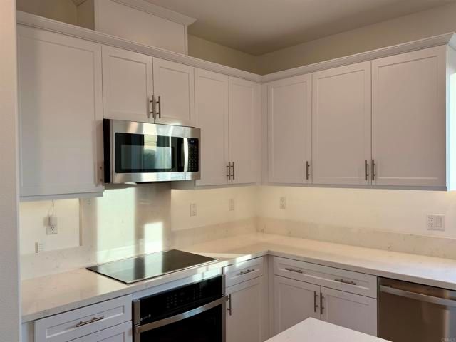 31416 Lolite Dr, Winchester, CA 92596