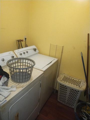 19360 SW 103 19360, Cutler Bay, FL 33157