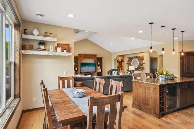 11542 Tilton Trail S, Rogers, MN 55374