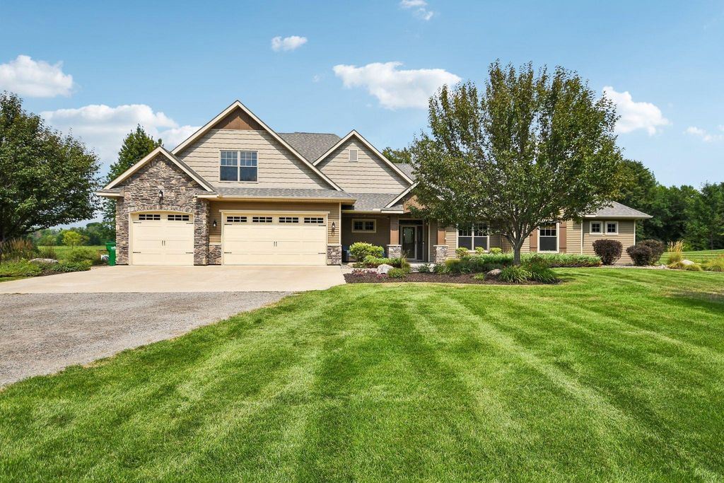 11542 Tilton Trail S, Rogers, MN 55374 — exterior