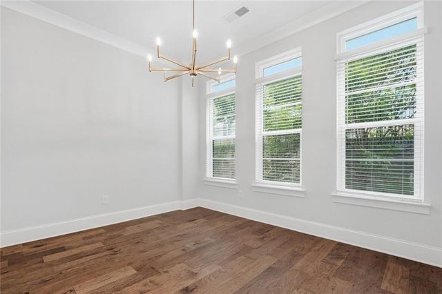 579 Broadview Place NE, Atlanta, GA 30324
