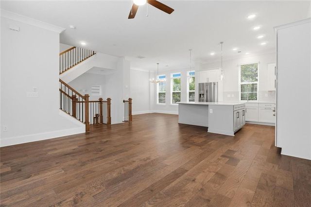 579 Broadview Place NE, Atlanta, GA 30324