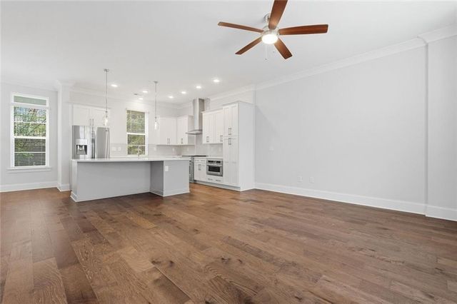 579 Broadview Place NE, Atlanta, GA 30324