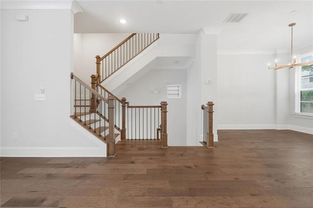 579 Broadview Place NE, Atlanta, GA 30324