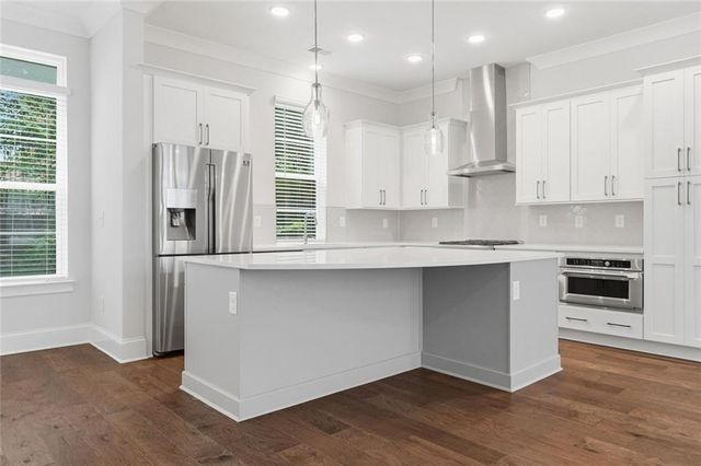 579 Broadview Place NE, Atlanta, GA 30324