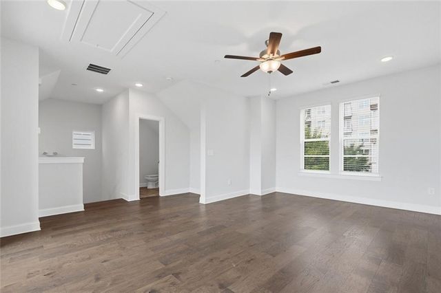 579 Broadview Place NE, Atlanta, GA 30324