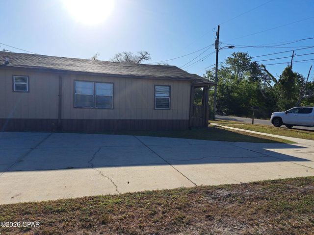 523 E 8th Street, Panama City, FL 32401