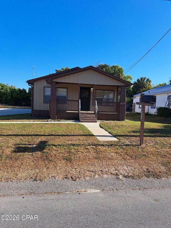 523 E 8th Street, Panama City, FL 32401