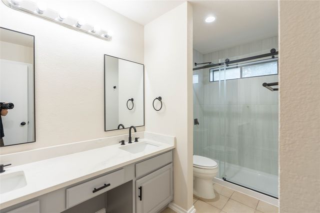 2422 Sword Drive, Garland, TX 75044