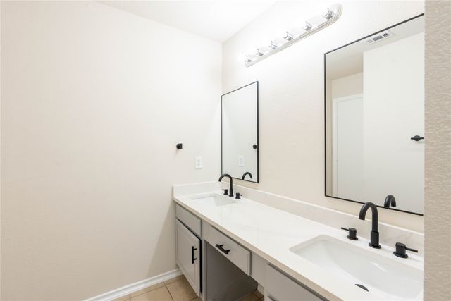 2422 Sword Drive, Garland, TX 75044