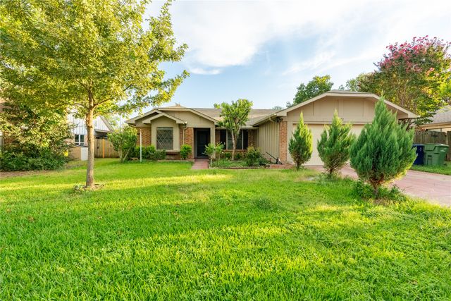 2422 Sword Drive, Garland, TX 75044