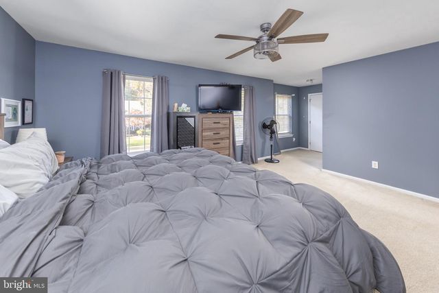118 LADDS LN, Westville, NJ 08093