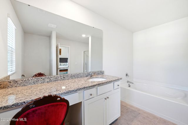 697 Poppleton Drive, Hampstead, NC 28443