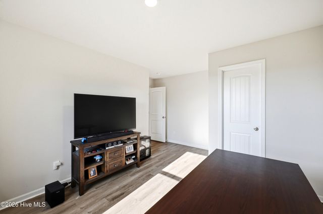 697 Poppleton Drive, Hampstead, NC 28443