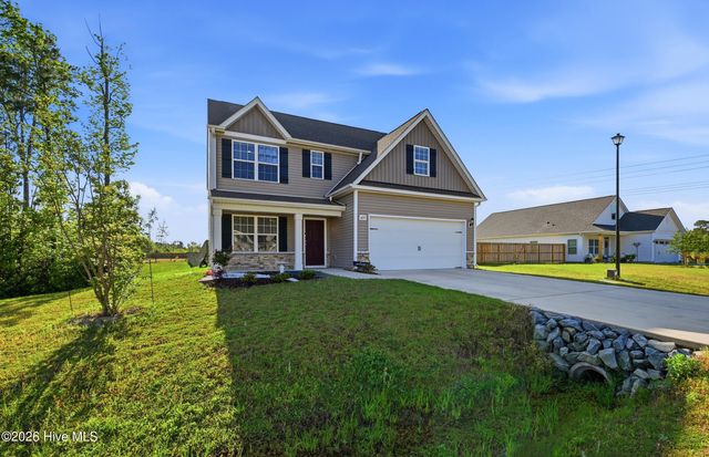 697 Poppleton Drive, Hampstead, NC 28443