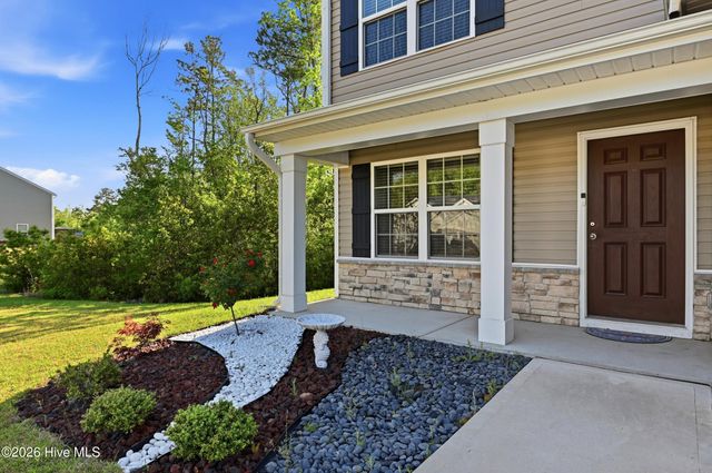 697 Poppleton Drive, Hampstead, NC 28443