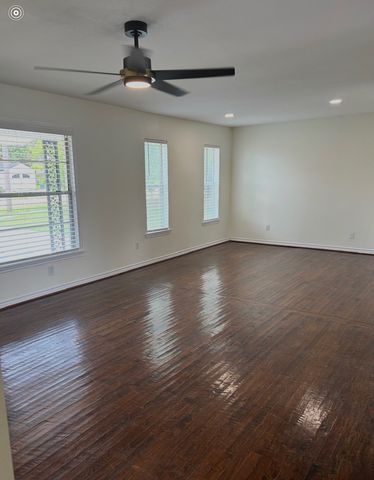 609 Storrs Street, Rockwall, TX 75087