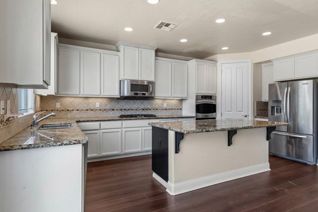 1175 Miel St, Manteca, CA 95337