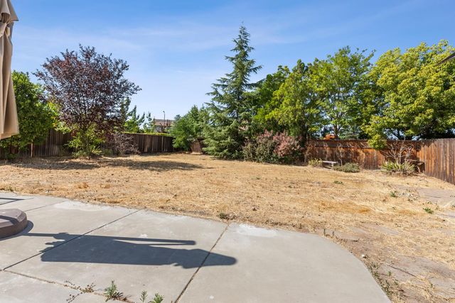 1175 Miel St, Manteca, CA 95337