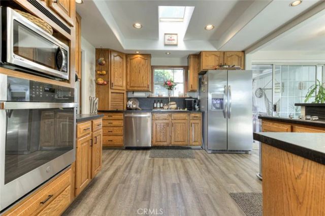 10557 Mahoney, Sunland, CA 91040