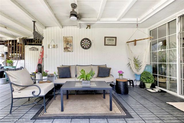 10557 Mahoney, Sunland, CA 91040