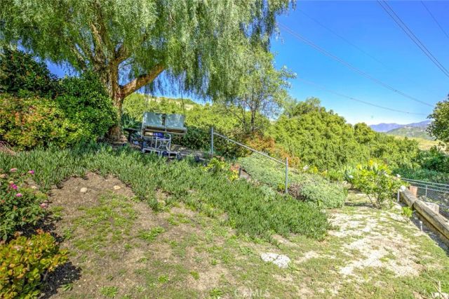 10557 Mahoney, Sunland, CA 91040