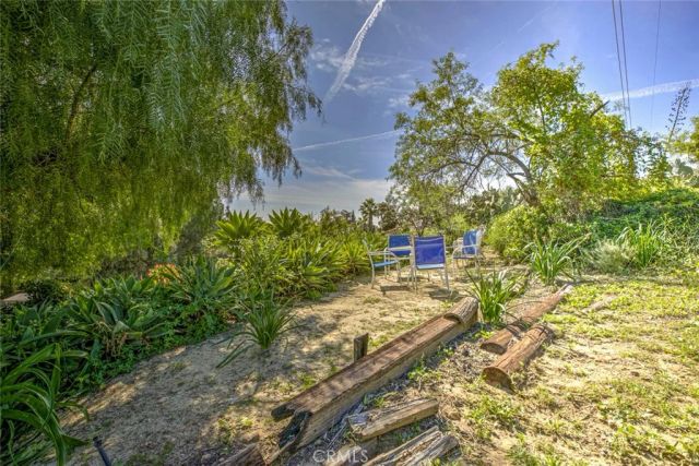 10557 Mahoney, Sunland, CA 91040