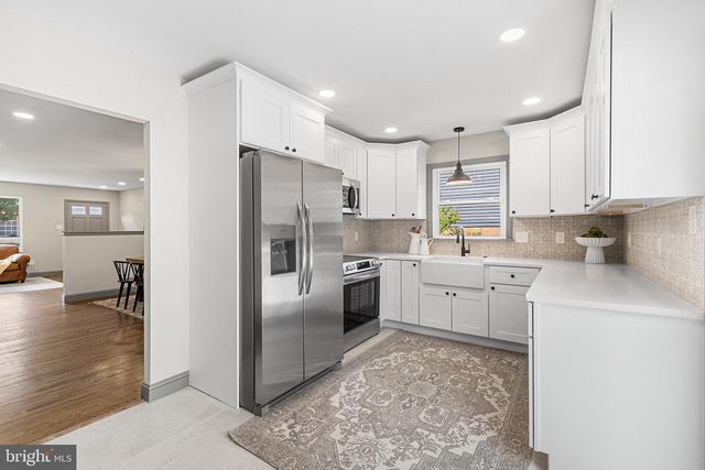 26 VIRGINIA CIR, Ridley Park, PA 19078