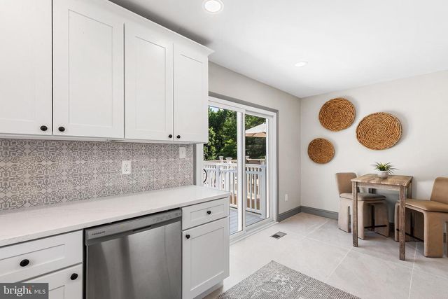 26 VIRGINIA CIR, Ridley Park, PA 19078