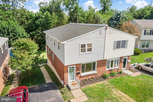 26 VIRGINIA CIR, Ridley Park, PA 19078