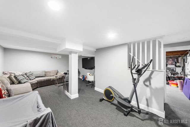 1305 Sunnyside Place 09, Plainfield, NJ 07060