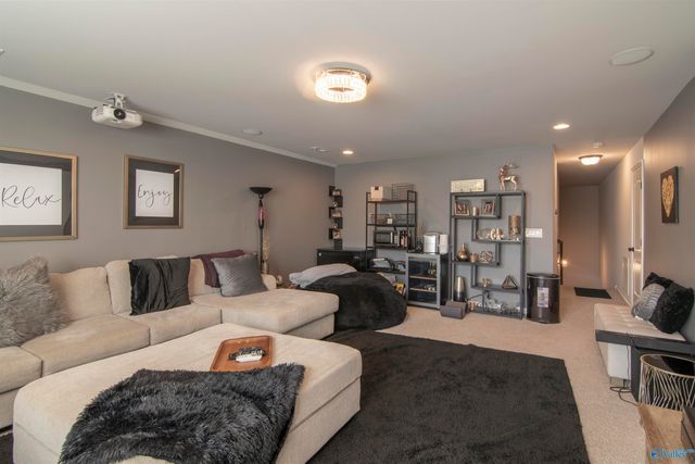 207 Oracle Circle, Huntsville, AL 35811