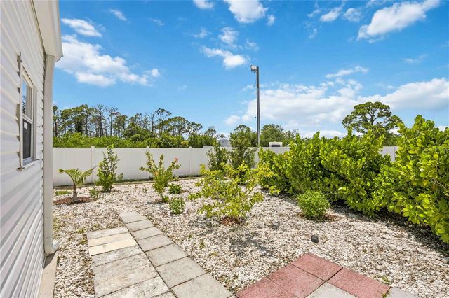 27 TURTLE BAY CIRCLE, Englewood, FL 34224