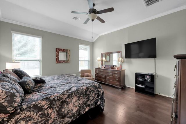 31718 Ravens Bluff Lane, Spring, TX 77386