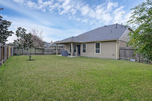 31718 Ravens Bluff Lane, Spring, TX 77386