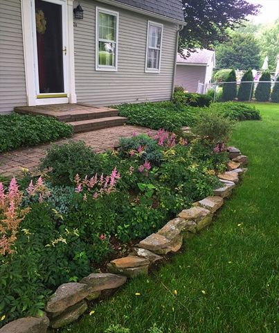 24 East View Drive, Agawam, MA 01030