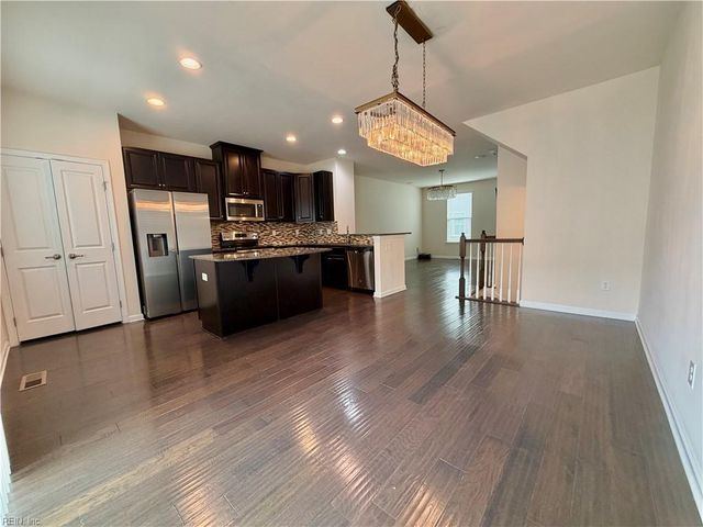 602 Consolvo PL, Chesapeake, VA 23324