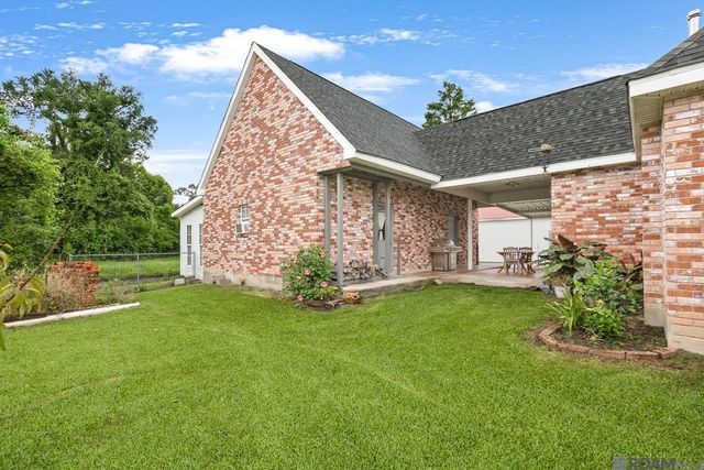 32459 Carolyn Dr, Paulina, LA 70763