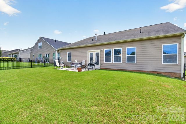 179 Glastonbury Drive, Mooresville, NC 28115