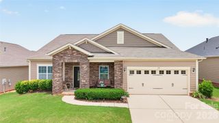 179 Glastonbury Drive, Mooresville, NC 28115