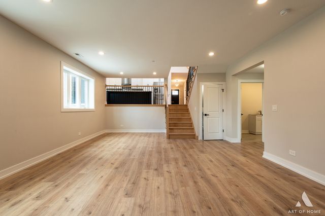 7942 W 74 Street, Bridgeview, IL 60455