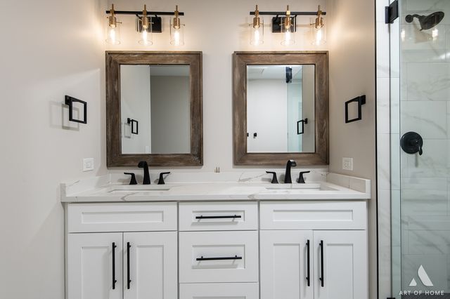 7942 W 74 Street, Bridgeview, IL 60455