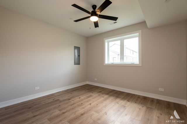 7942 W 74 Street, Bridgeview, IL 60455