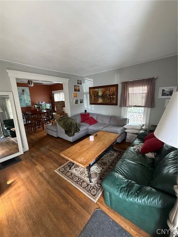 7 Vandenbosch Avenue, Auburn, NY 13021